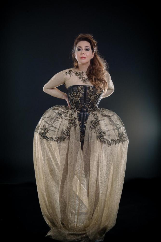 lowres_essi_promo-5